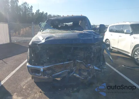 2019 Ford F-250 Lariat z USA, uszkodzony, nr VIN 1FT7W2BT1KEG65463